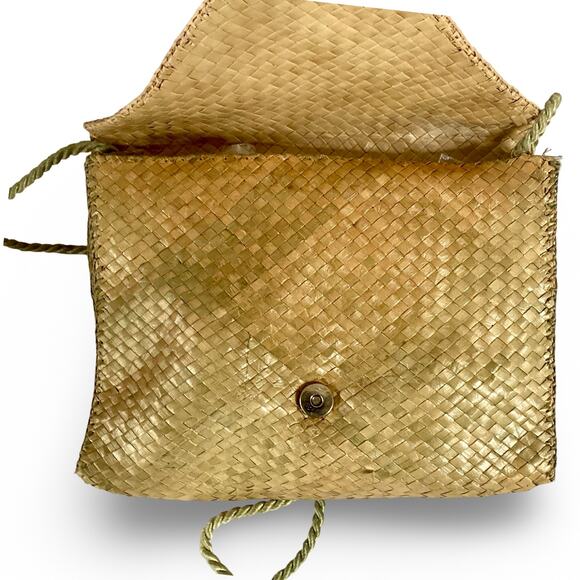 80s Woven Clutch Purse - Picture 4 of 5